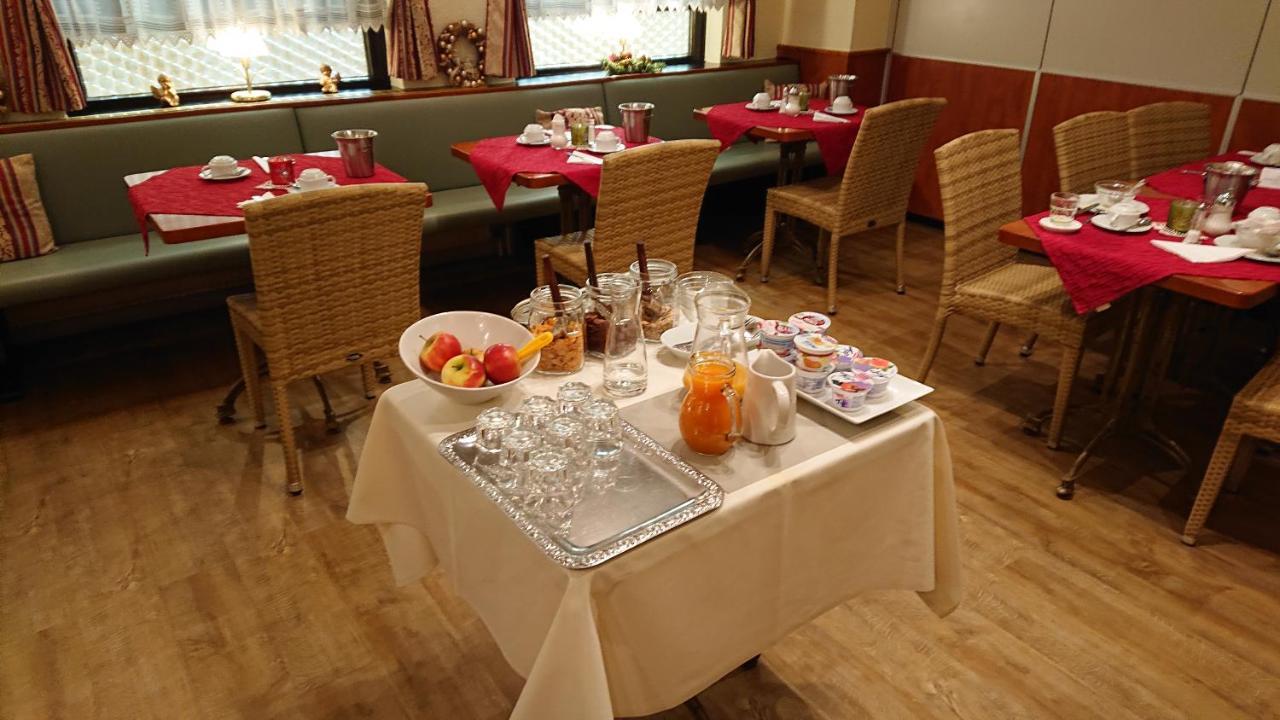 Gaestehaus Praesenzhof Bensheim Esterno foto
