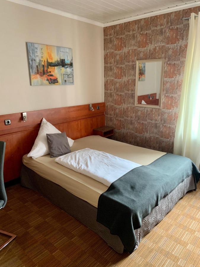 Gaestehaus Praesenzhof Bensheim Esterno foto