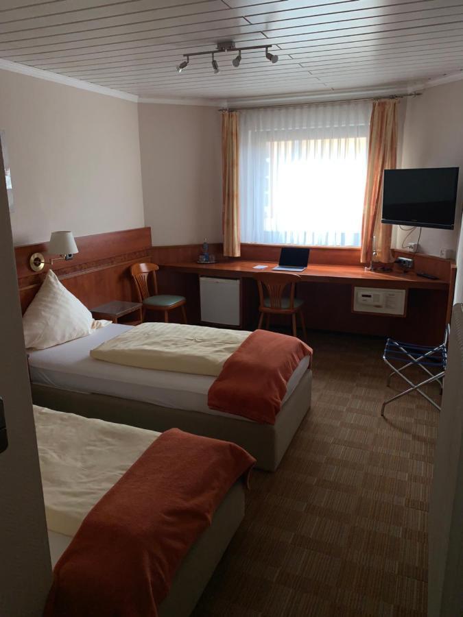 Gaestehaus Praesenzhof Bensheim Esterno foto